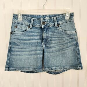 Wrangler | Classic Denim Shorts Size 25